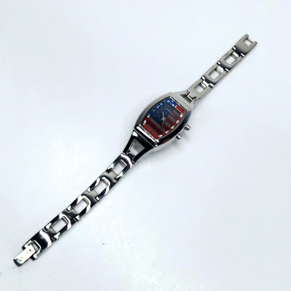 Vintage Fossil Big Tic ES9744 USA Flag Watch Silver Tone Y2K Animated Dial